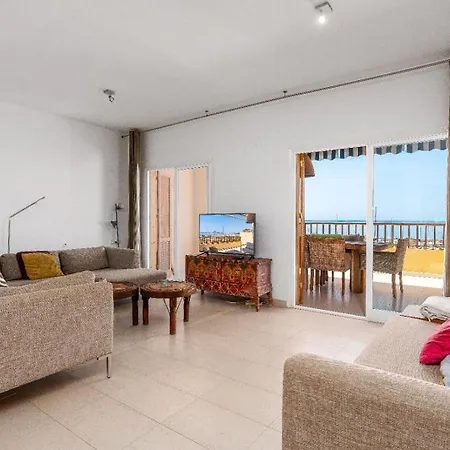 Campomanes Luxury Terrace Apartamento *