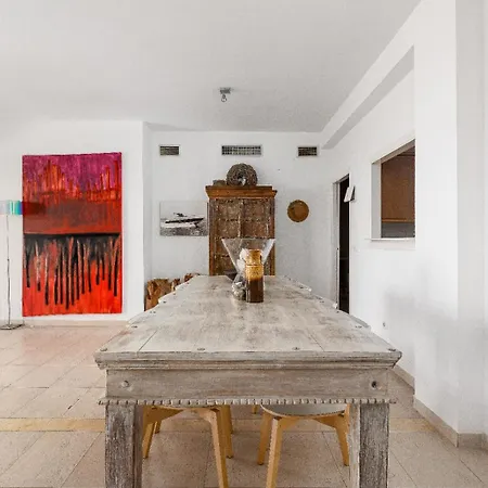 Campomanes Luxury Terrace Apartamento *